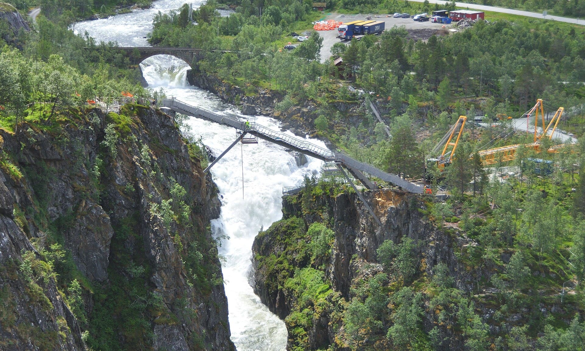 Vøringsfossen from the new bridges